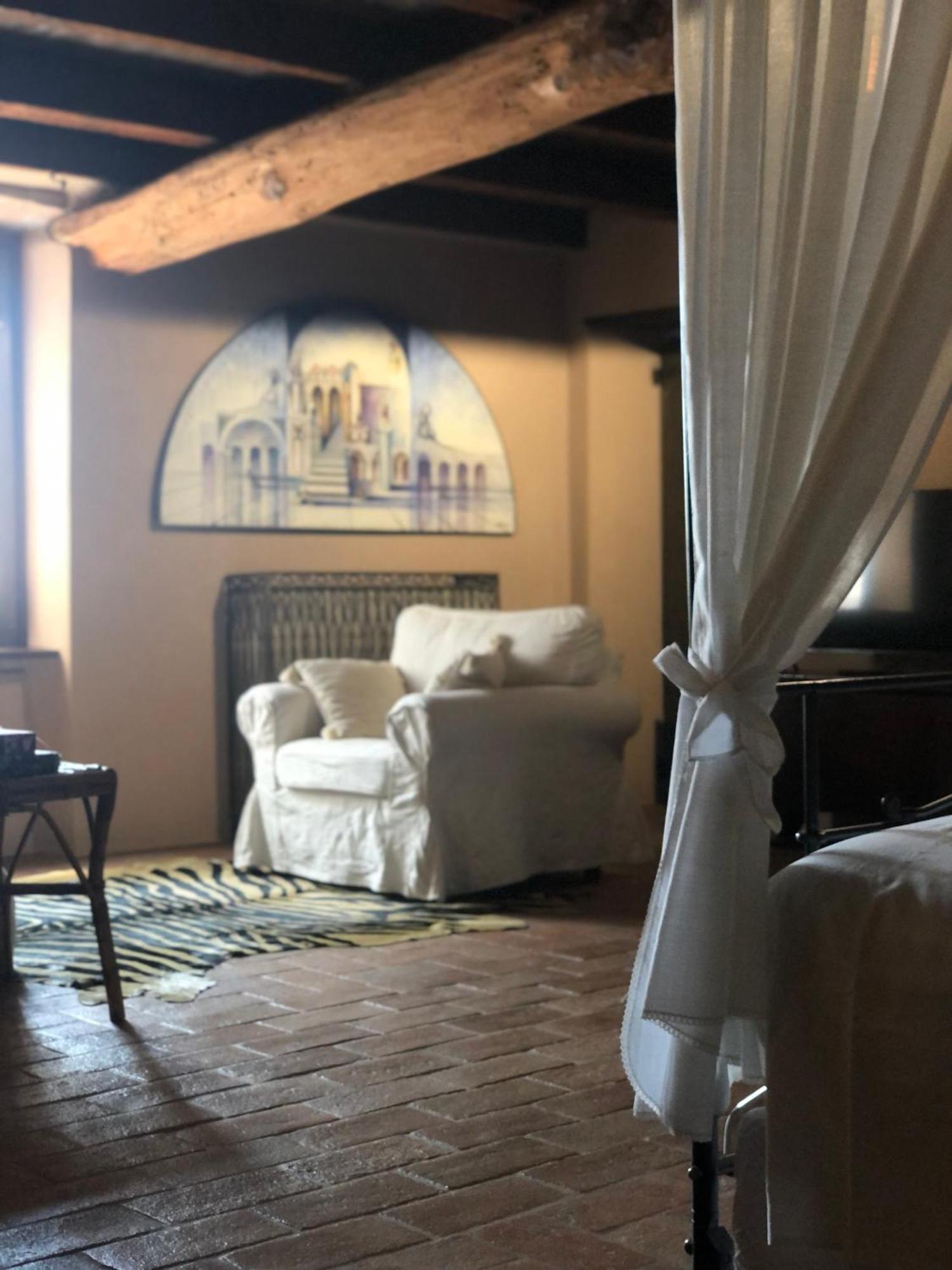 B&B Cascina Mattarelle มอนซามบาโน ภายนอก รูปภาพ